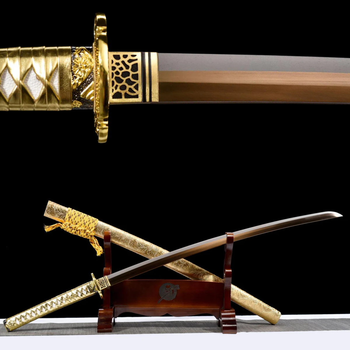 Gouka 豪華 Katana – Gold Manganese Steel Blade – view 1
