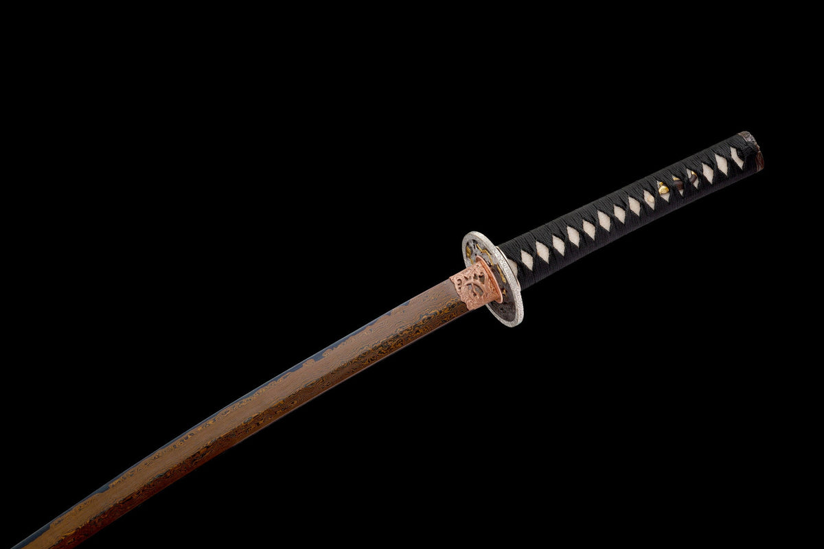 Guren 紅蓮 Katana – San-Mai "Red Roast" Blade – view 12