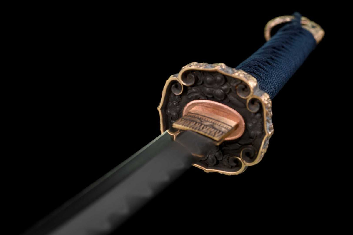 Saku Katana 咲く – Damascus Steel, Mirror Polish, Tachi Mounting – view 16