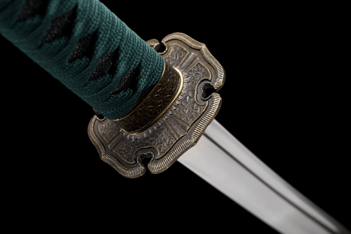 Toyotomi 豊臣氏 Katana – T10 Steel, Hamon & Bo-hi, Clan Motif Saya – view 12