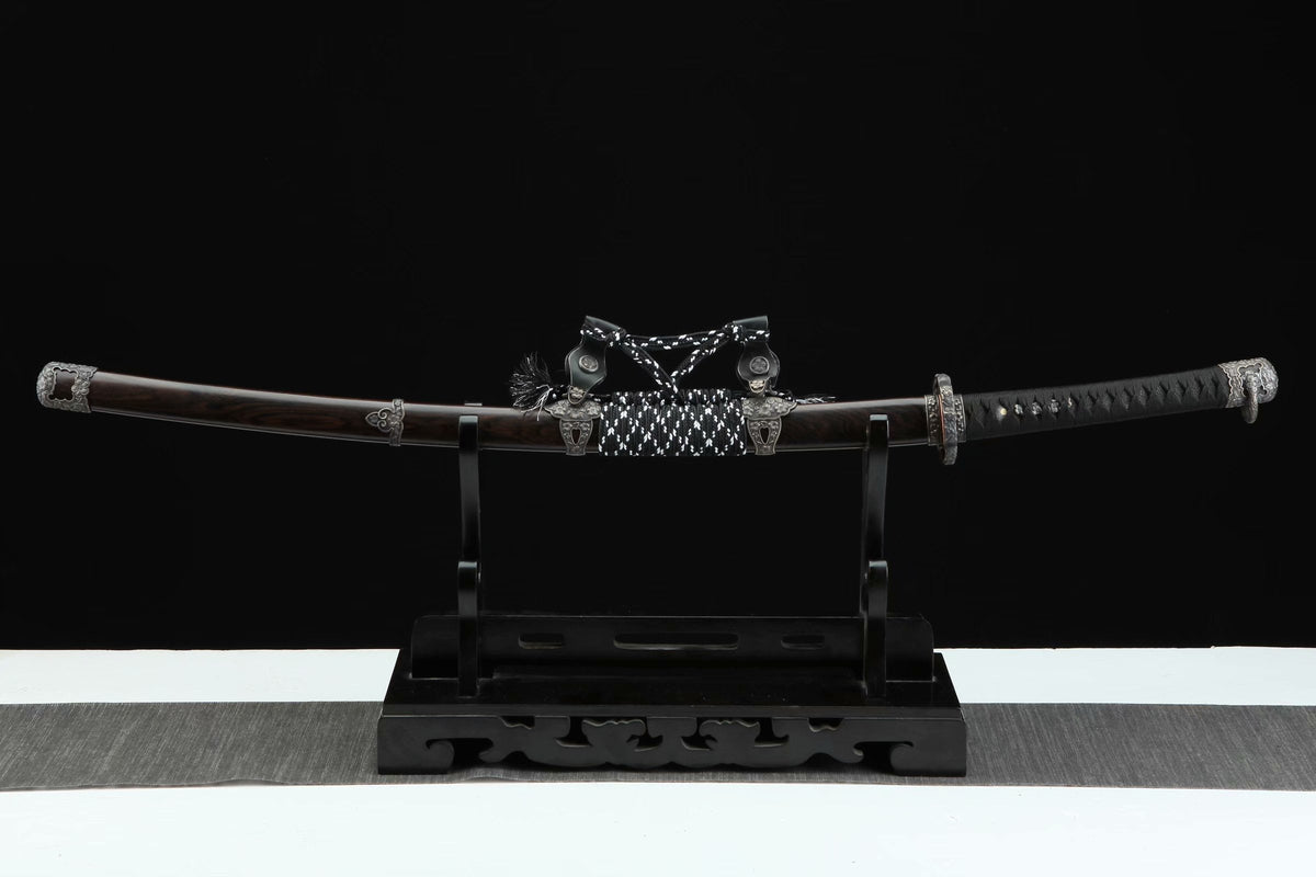 Sakura 櫻花 Katana, Damascus Steel, Hand-Polished – view 1