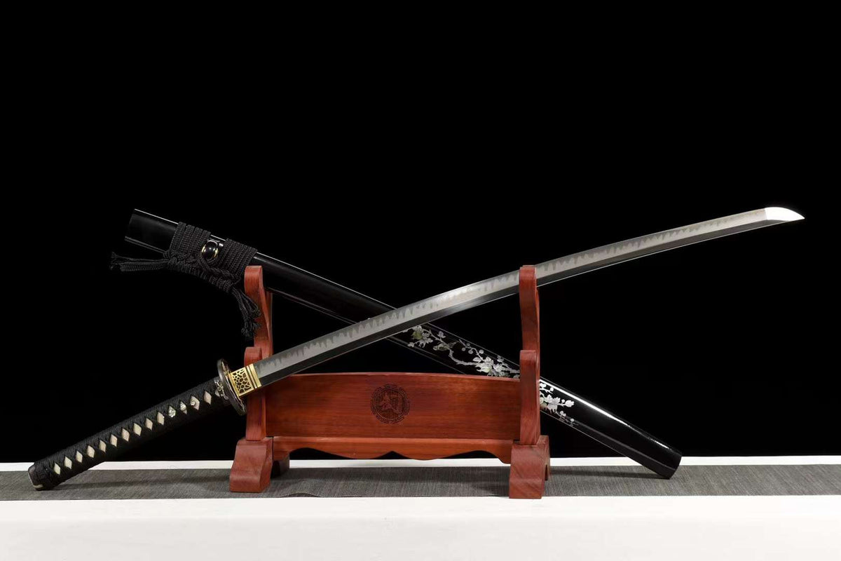 Katana Tori 鳥 – T10 Steel, Black Saya, Floral Copper Tsuba – view 3