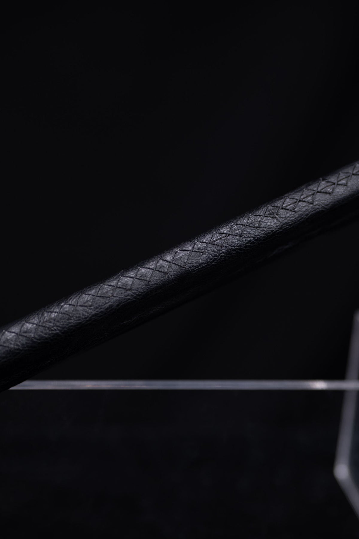 Croc d'Ombre (Shadow Fang) Hand-and-a-Half Sword – 5160 Steel – view 9