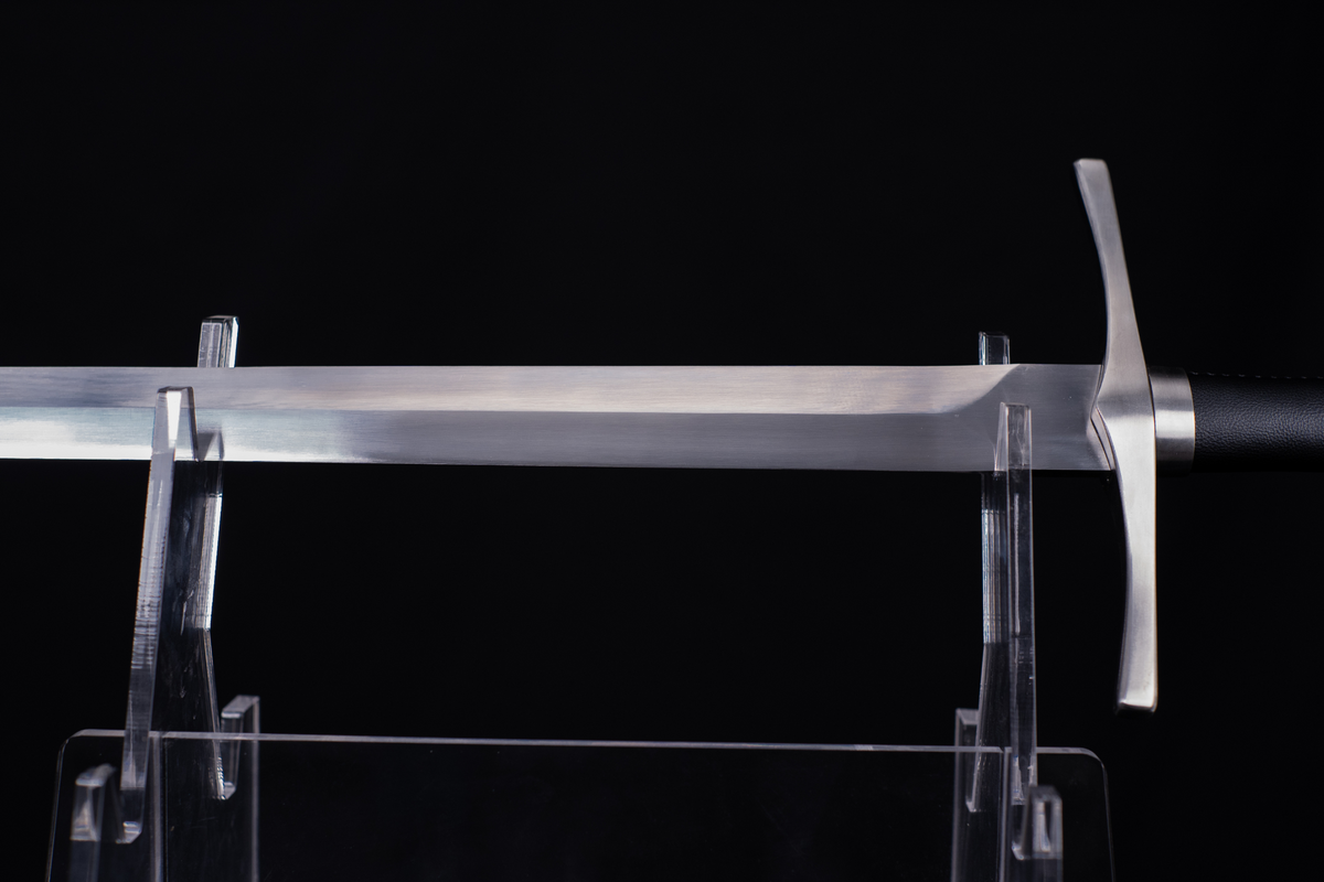 Black Hawthorn Bastard Sword – Spring Steel, Grey Blade – view 2