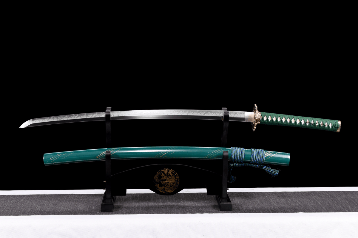 Emerarudo エメラルド Katana, T10 Steel, Claw Hamon – view 1