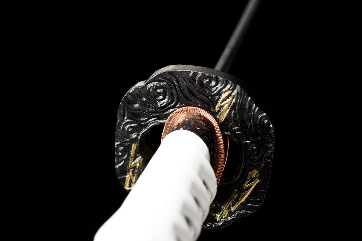 Ghost of Tsushima-Inspired Katana & Tantō Set – view 23