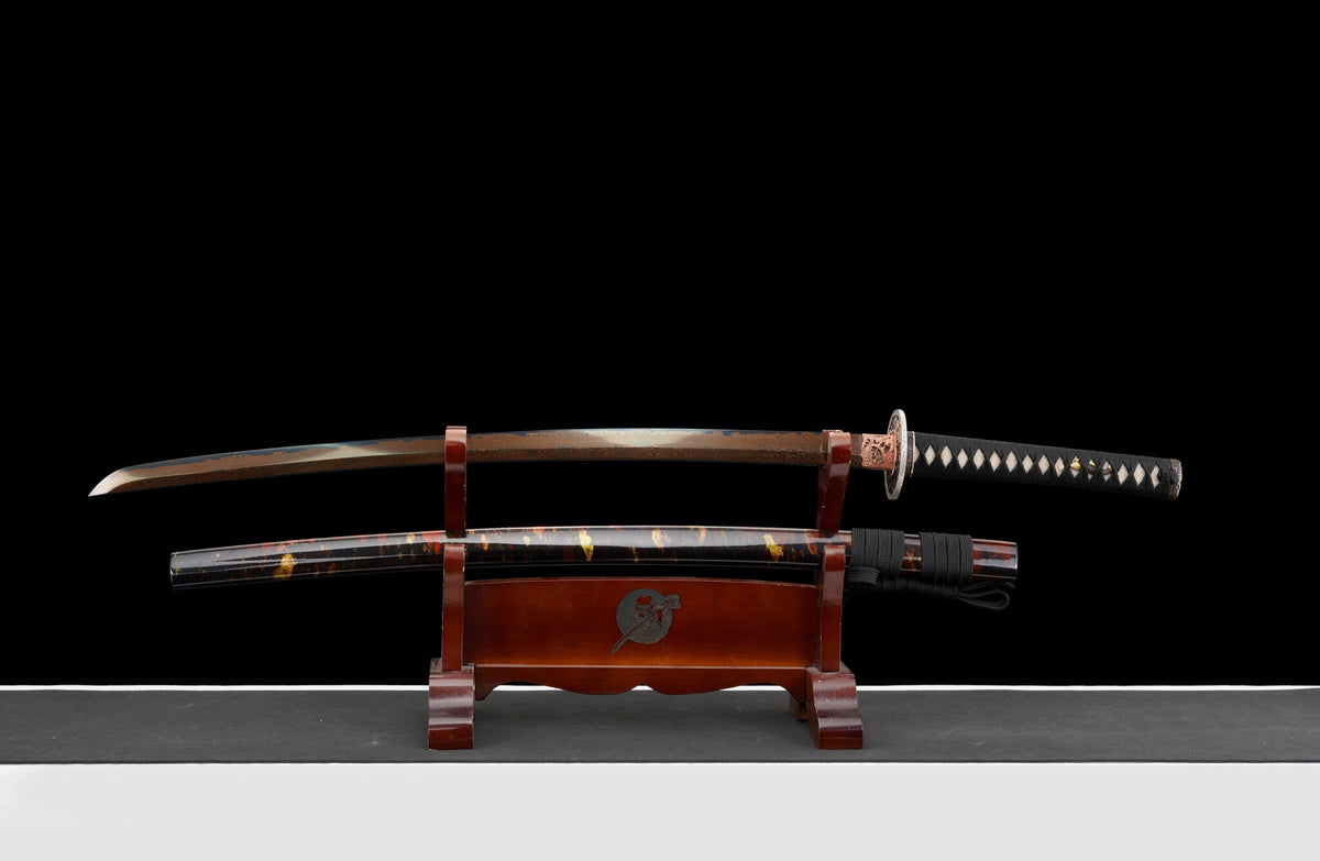 Guren 紅蓮 Katana – San-Mai "Red Roast" Blade – view 1