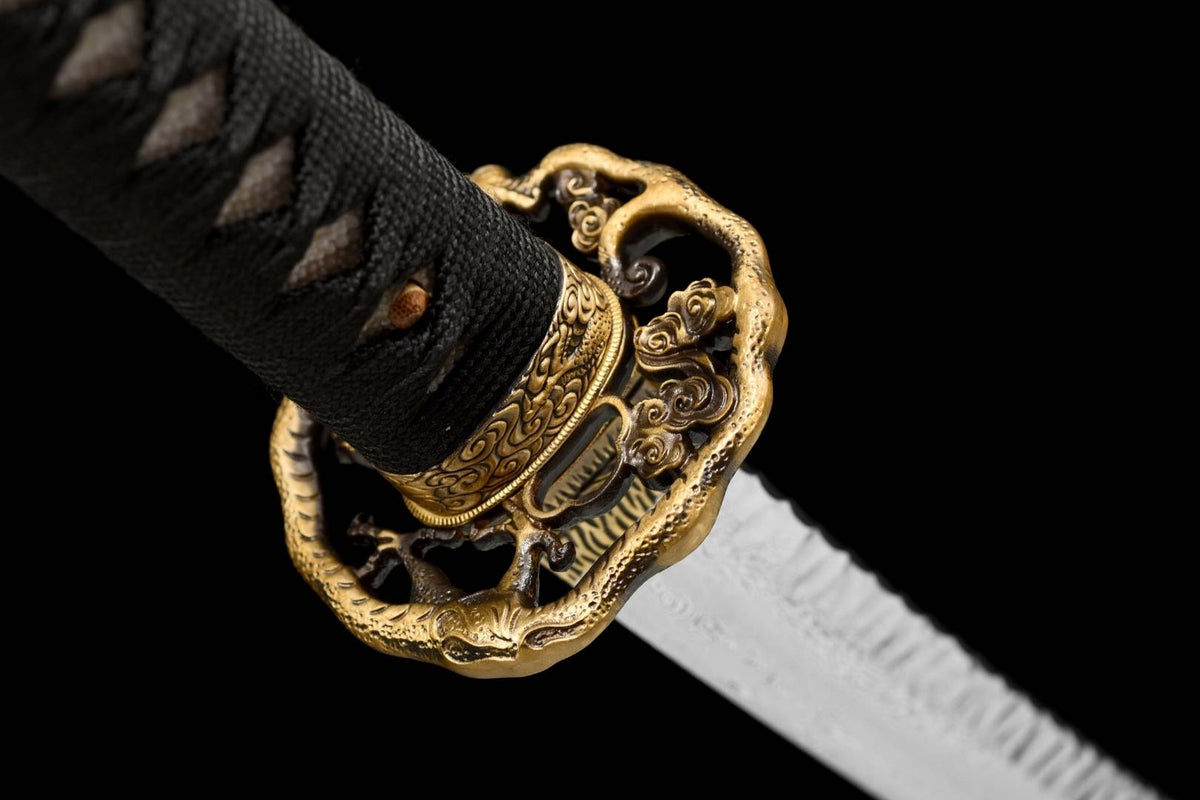 Gaiyo 概要 Katana — Carved Damascus Steel, Orange Sageo – view 3