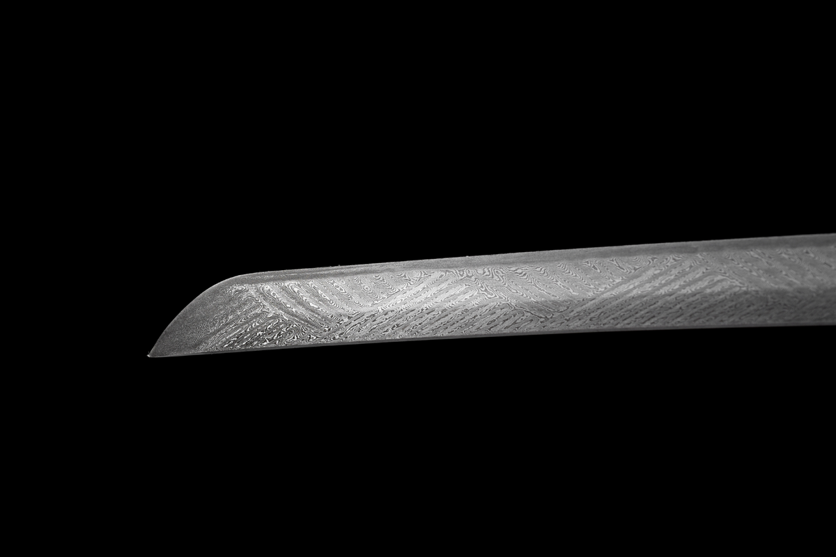 Hinode 日の出 Katana, Damascus Steel, Red Saya – view 10