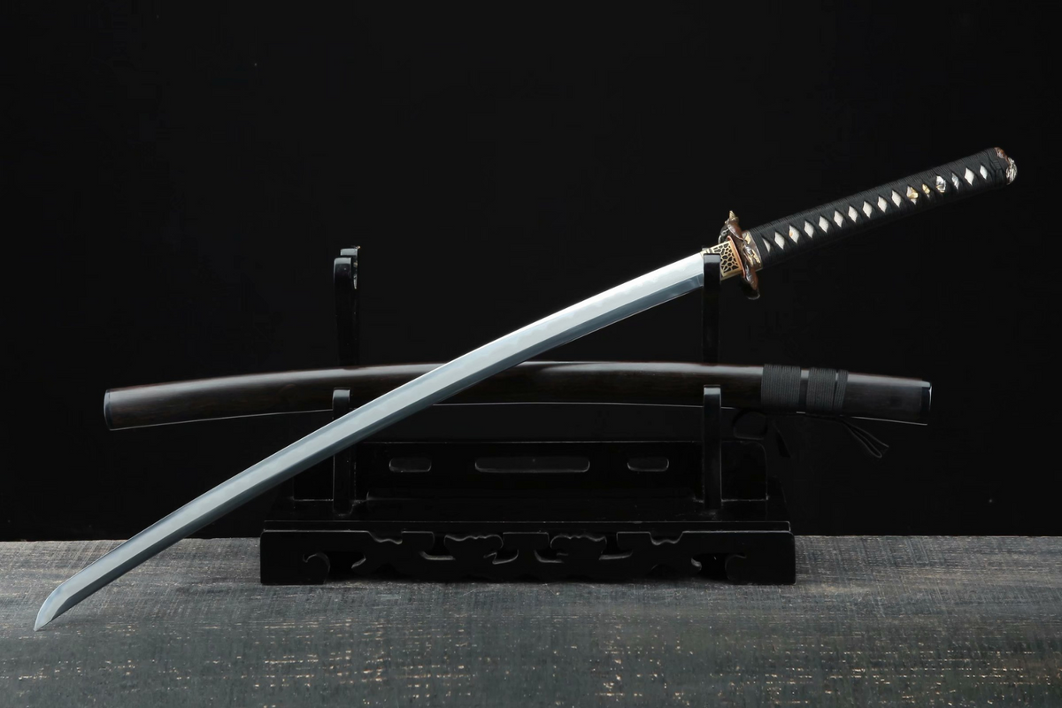 Numachi 沼地 Katana — Damascus Steel, Ebony Saya – view 5