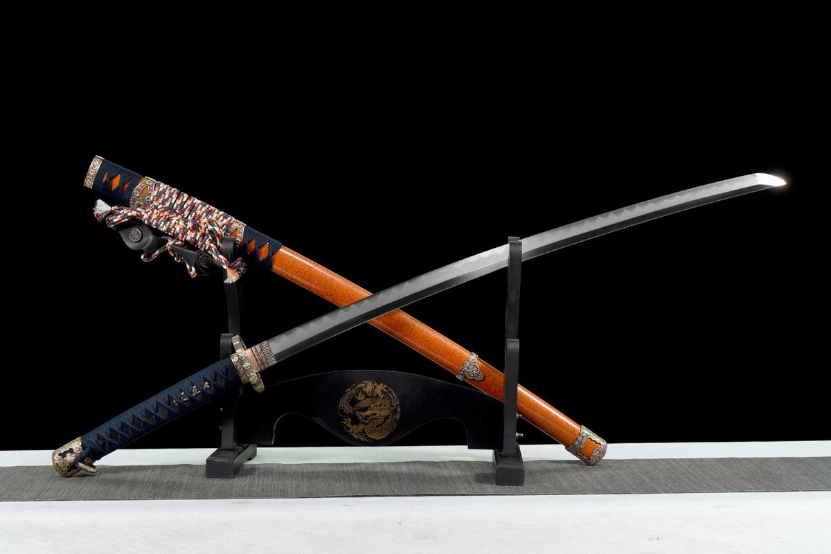 Saku Katana 咲く – Damascus Steel, Mirror Polish, Tachi Mounting – view 5