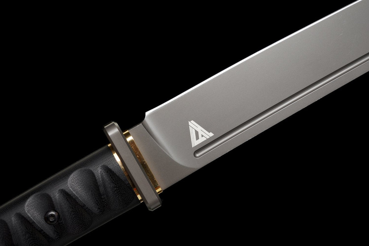 Stealth Hawk Short Sword – Titanium Edition – view 5