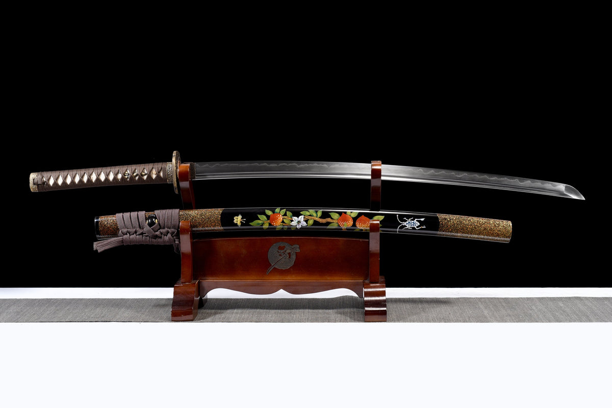 Kiku Hana 菊花 Katana – Damascus Steel, Floral Saya – view 1