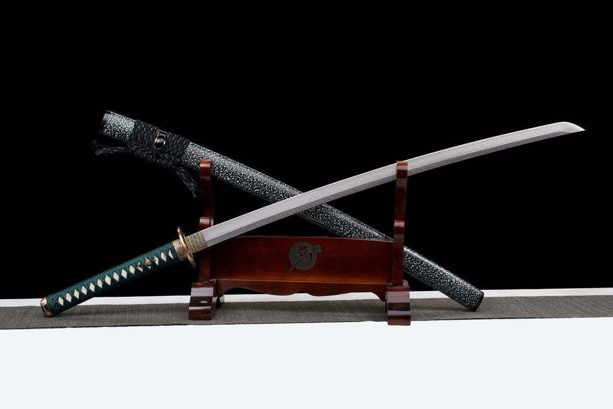 Suirantō 翠嵐刀 Katana — Damascus Steel, Jade Green Ito – view 3