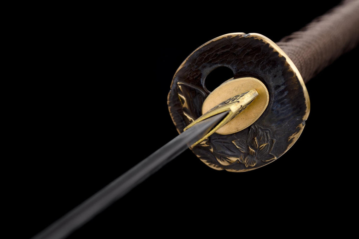 Kōyō Katana 紅葉 – Damascus Steel, Autumn-toned Saya – view 14