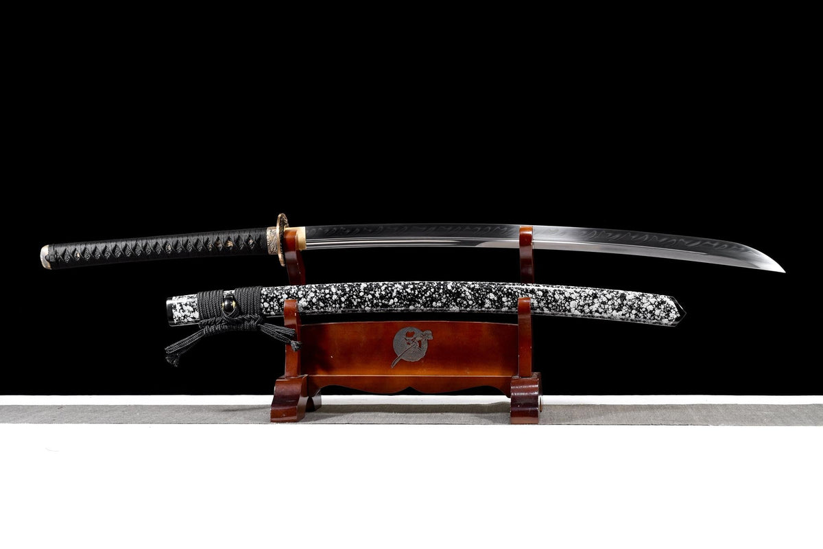 Kurohyō Odachi 黒豹 – Hand-Forged T10 Steel, Clay-Tempered – view 1