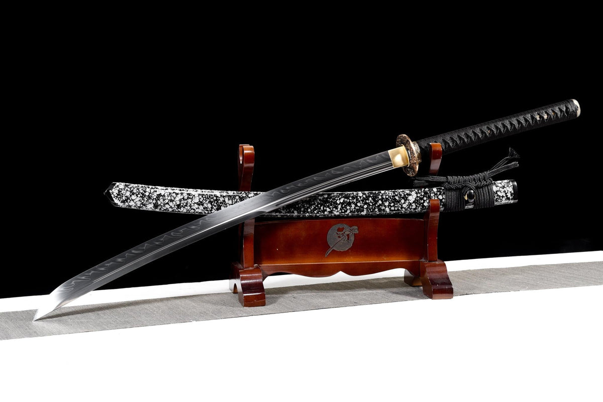 Kurohyō Odachi 黒豹 – Hand-Forged T10 Steel, Clay-Tempered – view 3