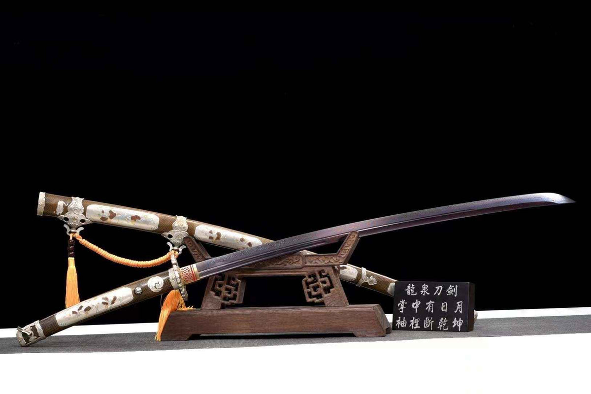 Hasunohana 蓮の花 Katana – Reddish Damascus Blade, Copper Saya – view 1