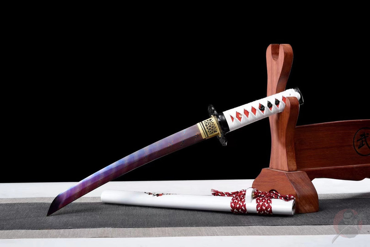 Tantō Sakura 桜 – Damascus Steel with Blue Reflections – view 2