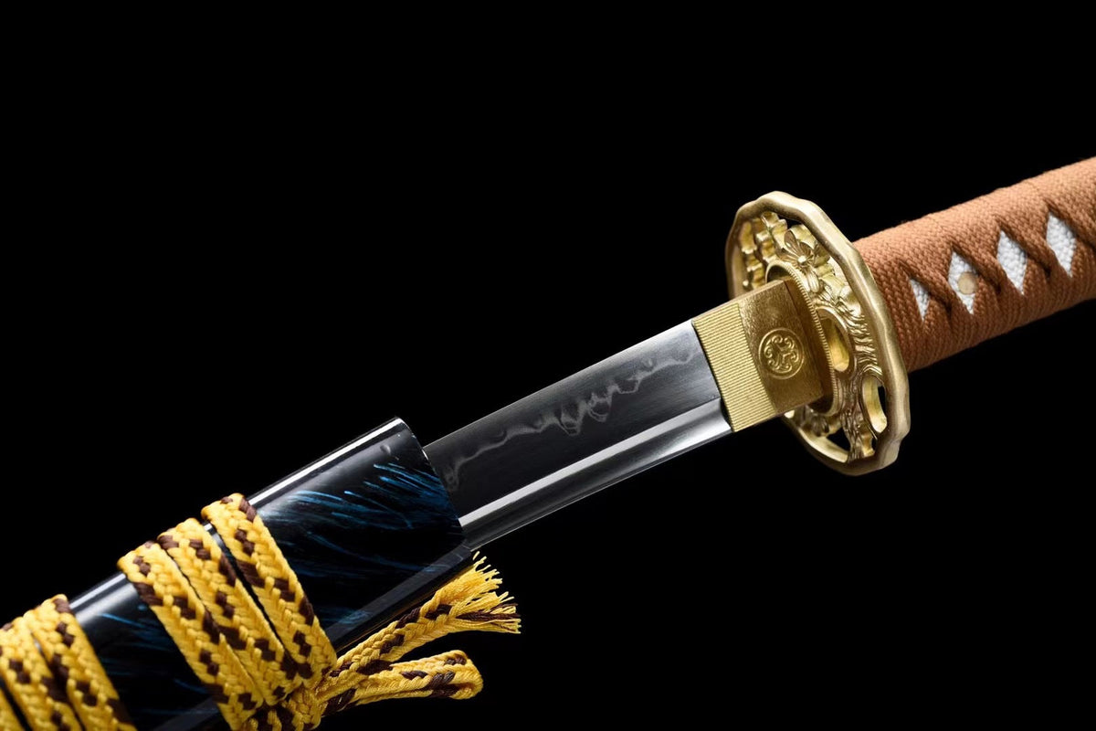 Taiyō Tantō 太陽 – T10 Steel, Ebony Saya, Copper Tsuba – view 8