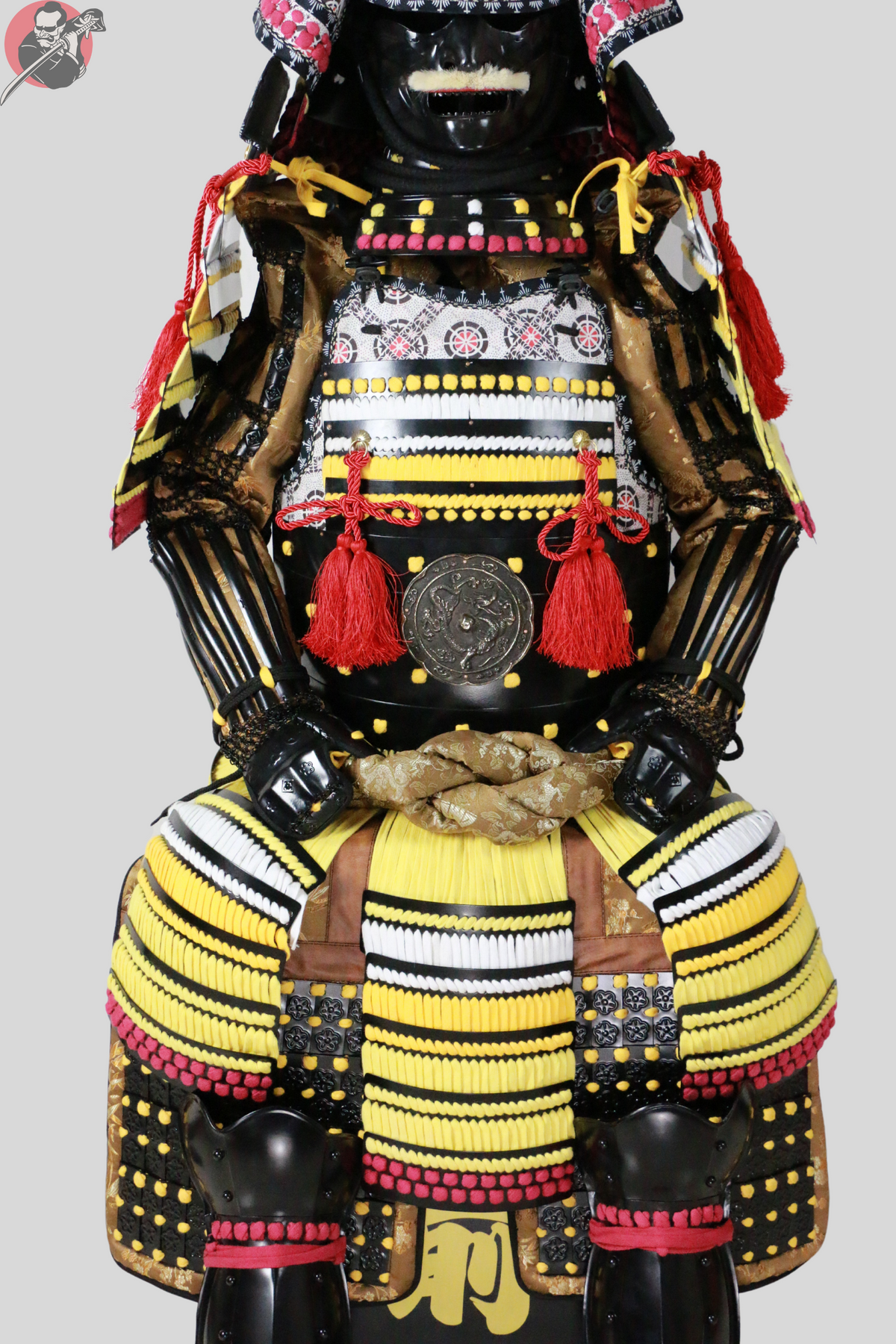 Kogane no Ō Samurai Armour – Black Yoroi with Display Stand – view 9