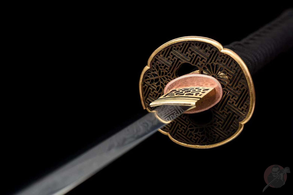 Katana Aki 秋 – T10 Steel, Layered Hamon, Ebony Saya – view 6