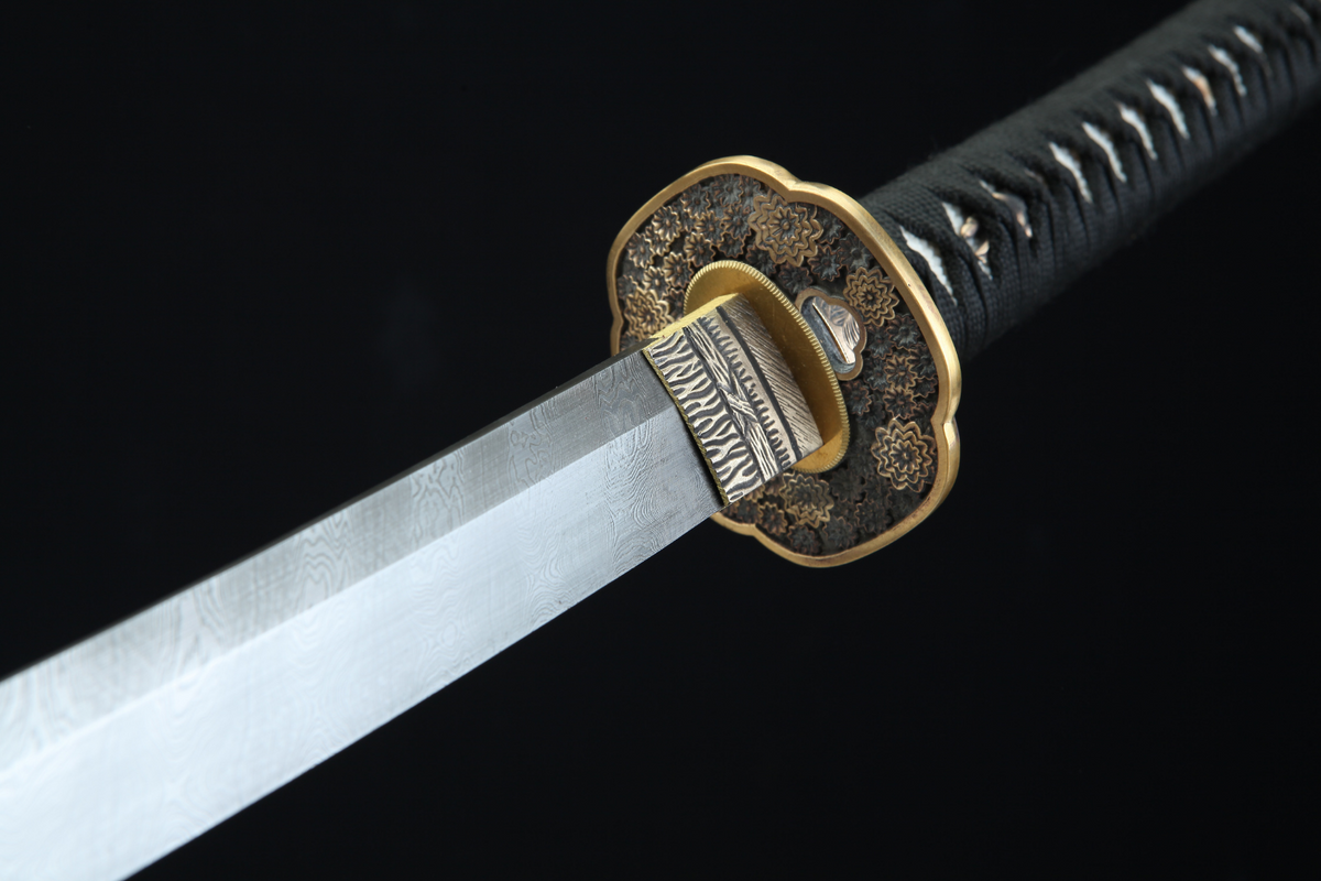 Rōtasu ロータス Katana – Damascus Steel, Orange Saya – view 9