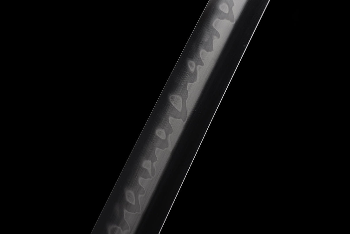 Keishou 景勝 Katana – T10 Steel, Ebony Saya, Mirror Polish – view 10