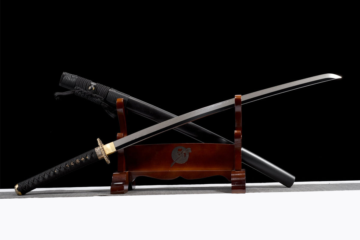 Shishi 獅子 Katana — T10 Steel, Mirror Polish, Black Saya – view 3