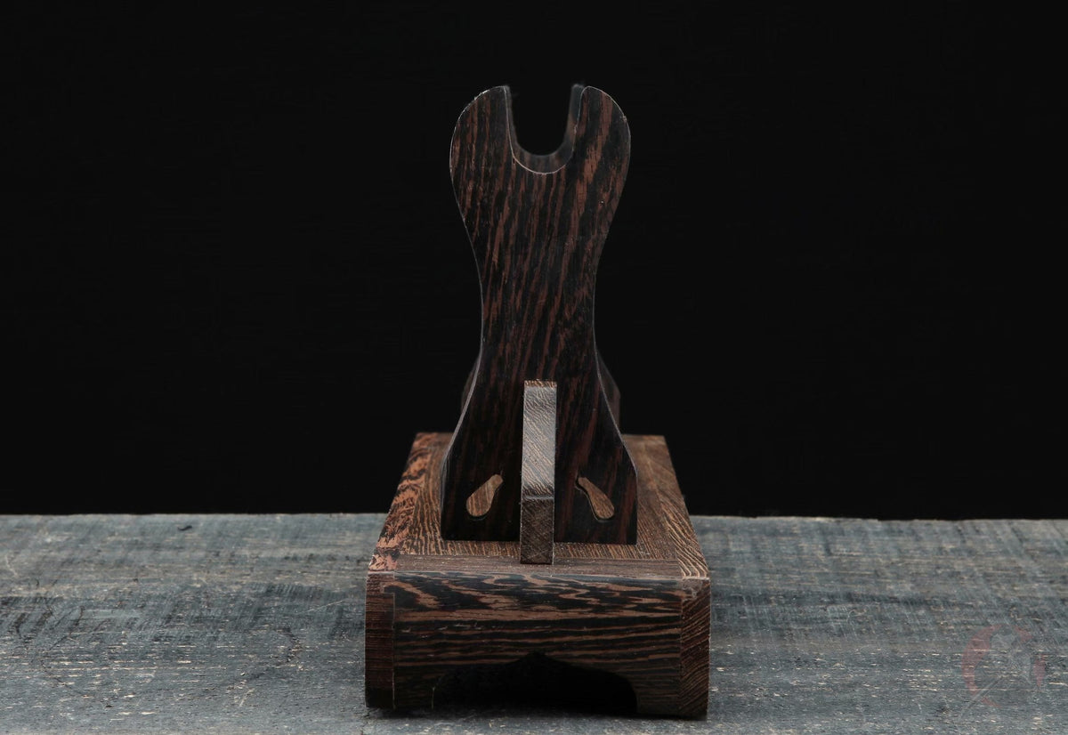 Mokuzai 木材 Katana Stand – Carved Hardwood Display – view 2