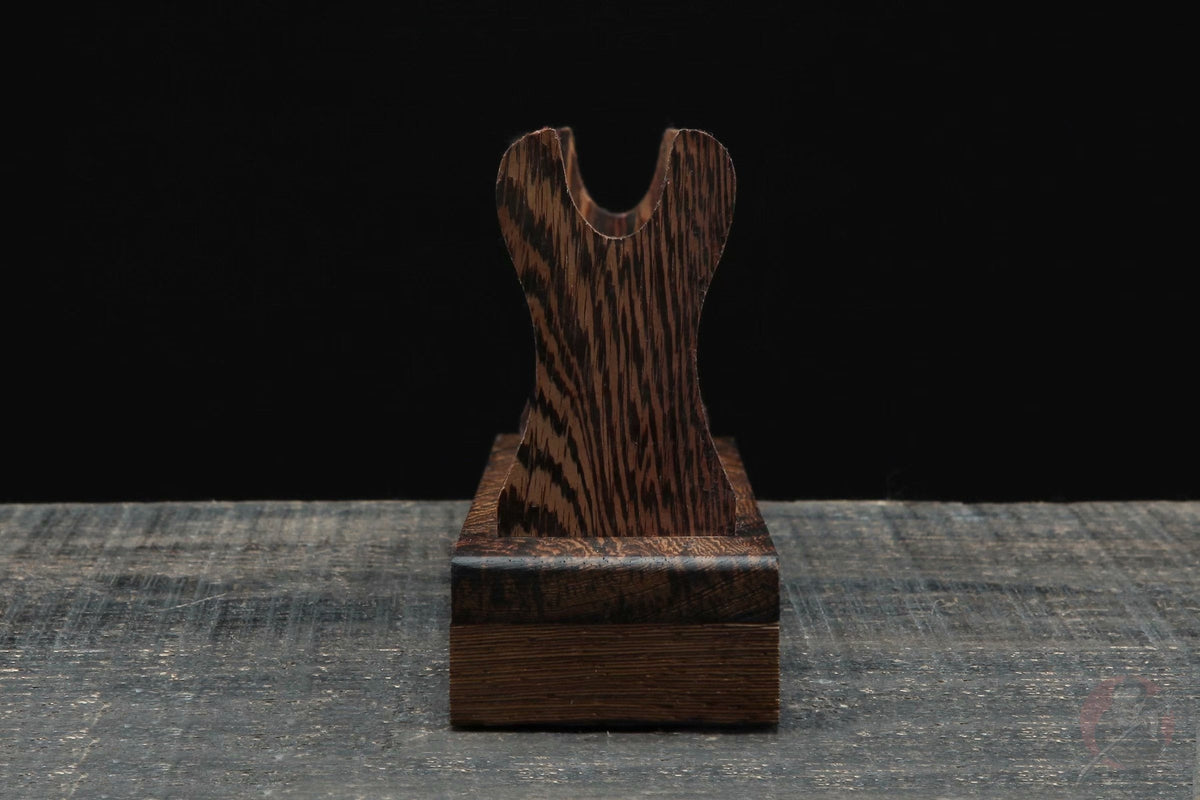 Heiwa 平和 Katana Stand – Rosewood – view 2
