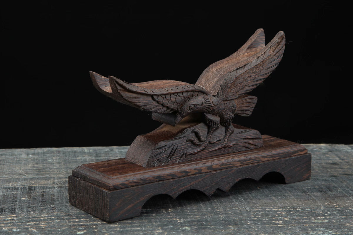 Washi 鷲 Katana Stand – Carved Rosewood – view 3