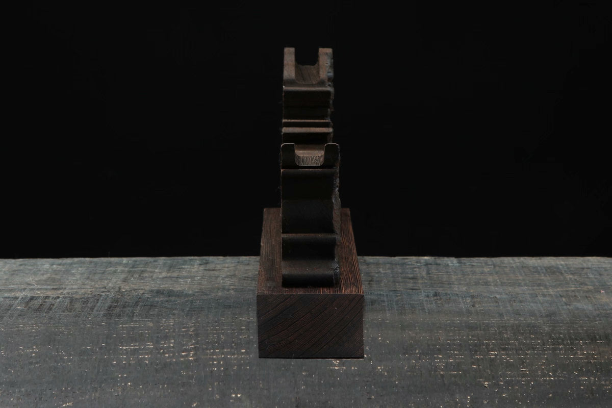 Ryuu 竜 Katana Stand – Carved Rosewood – view 7