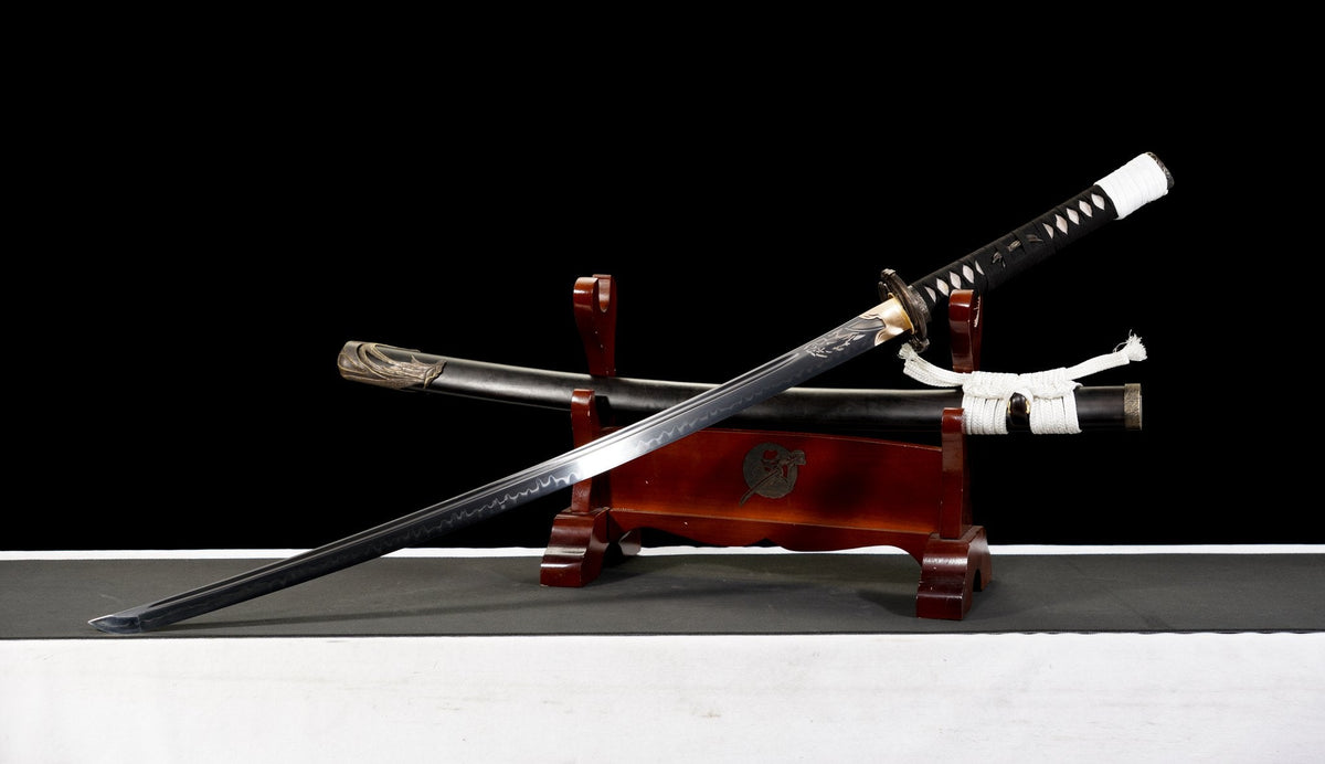 Shirokami 白狼 Katana – White Wolf Tsuba, T10 Steel – view 4