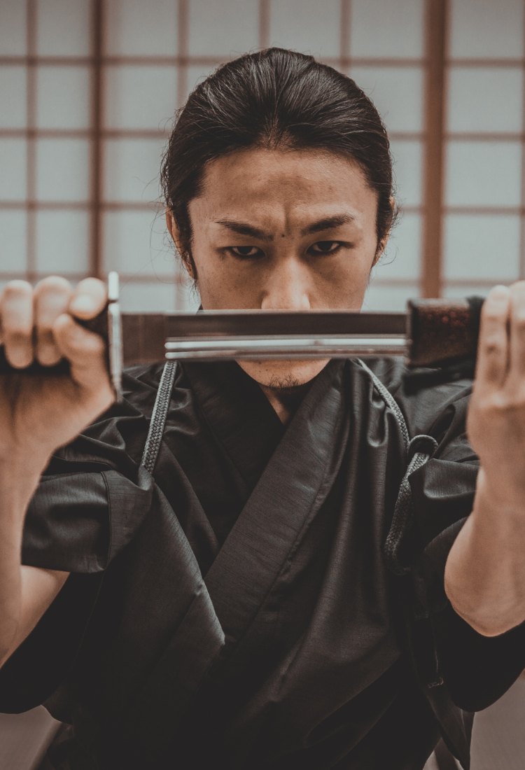 tetsuren iwt real katana