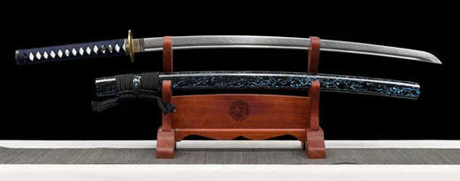 Why Are Katanas Displayed With the Edge Facing Up?