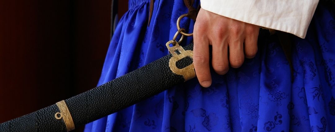 Korean vs Japanese Swords: What Is the Difference?