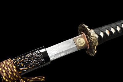 Akuma 悪魔 Katana – Damascus Steel, Black Sculpted Saya – view 16