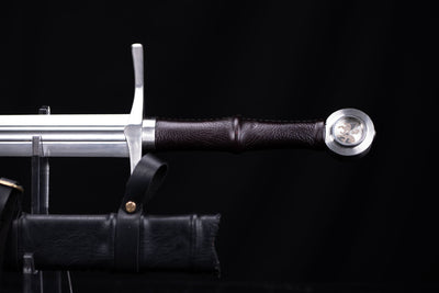 Croc d'Ombre (Shadow Fang) Hand-and-a-Half Sword – 5160 Steel – view 4