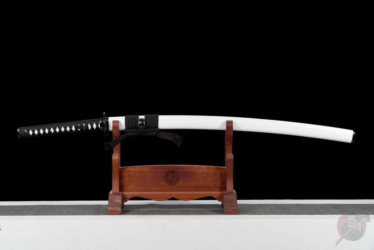 Seppaku 雪白 Katana — White Saya, Spring Steel – view 2