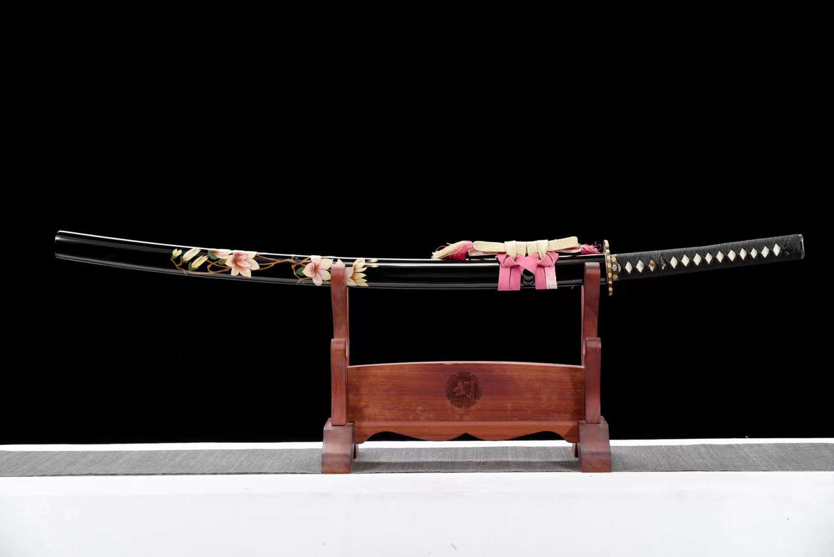 Kyokujitsu 旭日 Katana, San-mai T10 Damascus – view 1
