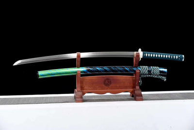 Katana Hakugin 白銀 – Damascus Steel, Blue and Green Saya – view 2