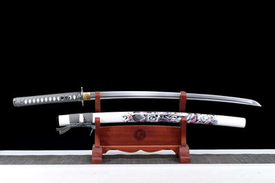 Hai 灰 Katana, Carbon-Iron Alloy Steel – view 2