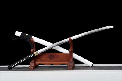 Seppaku 雪白 Katana — White Saya, Spring Steel – view 3