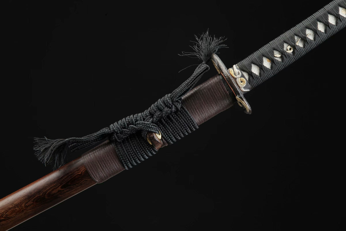 Hebi ヘビ Katana, Damascus Steel with Hamon – view 5