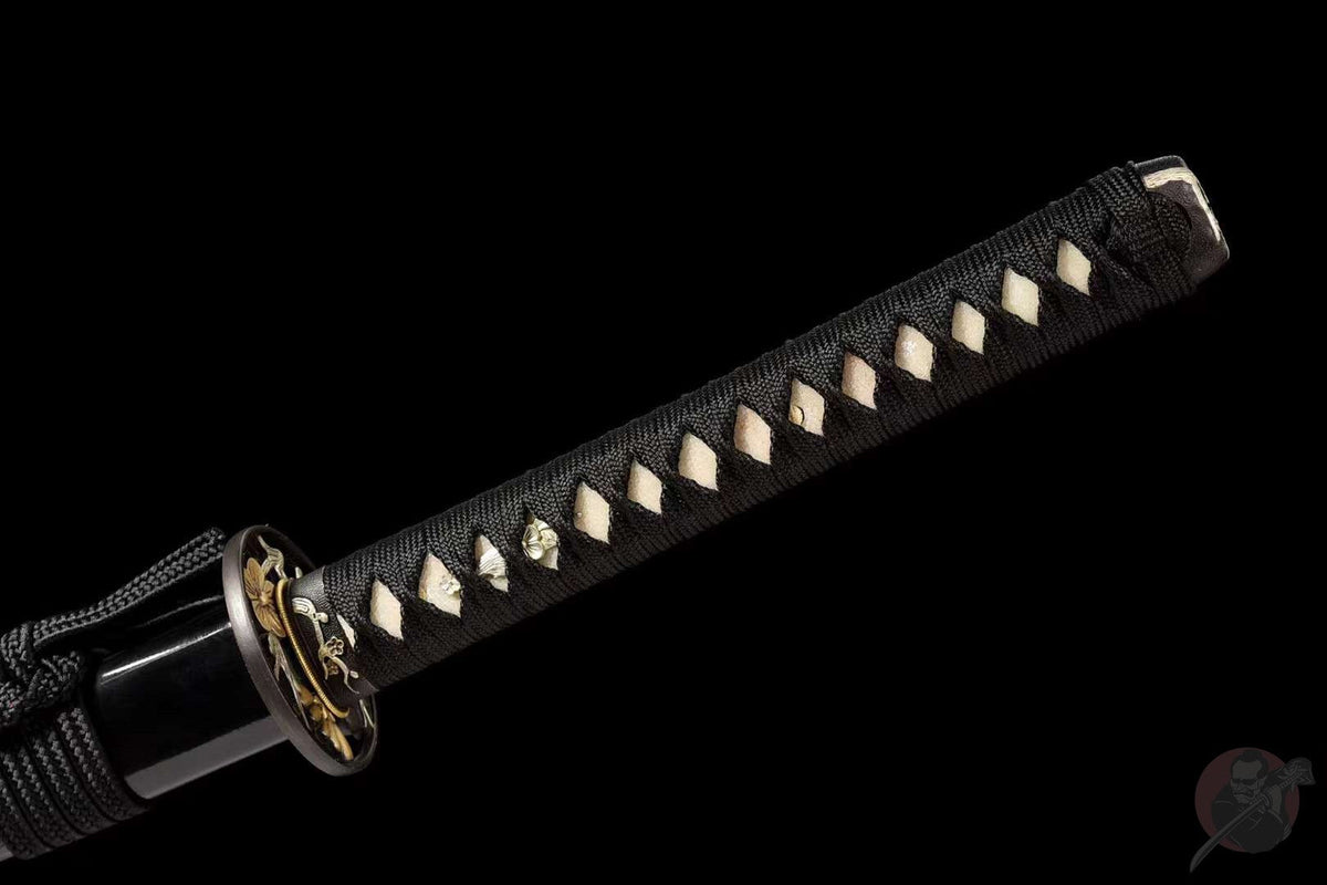 Katana Tori 鳥 – T10 Steel, Black Saya, Floral Copper Tsuba – view 9