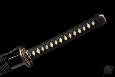 Katana Tori 鳥 – T10 Steel, Black Saya, Floral Copper Tsuba – view 9