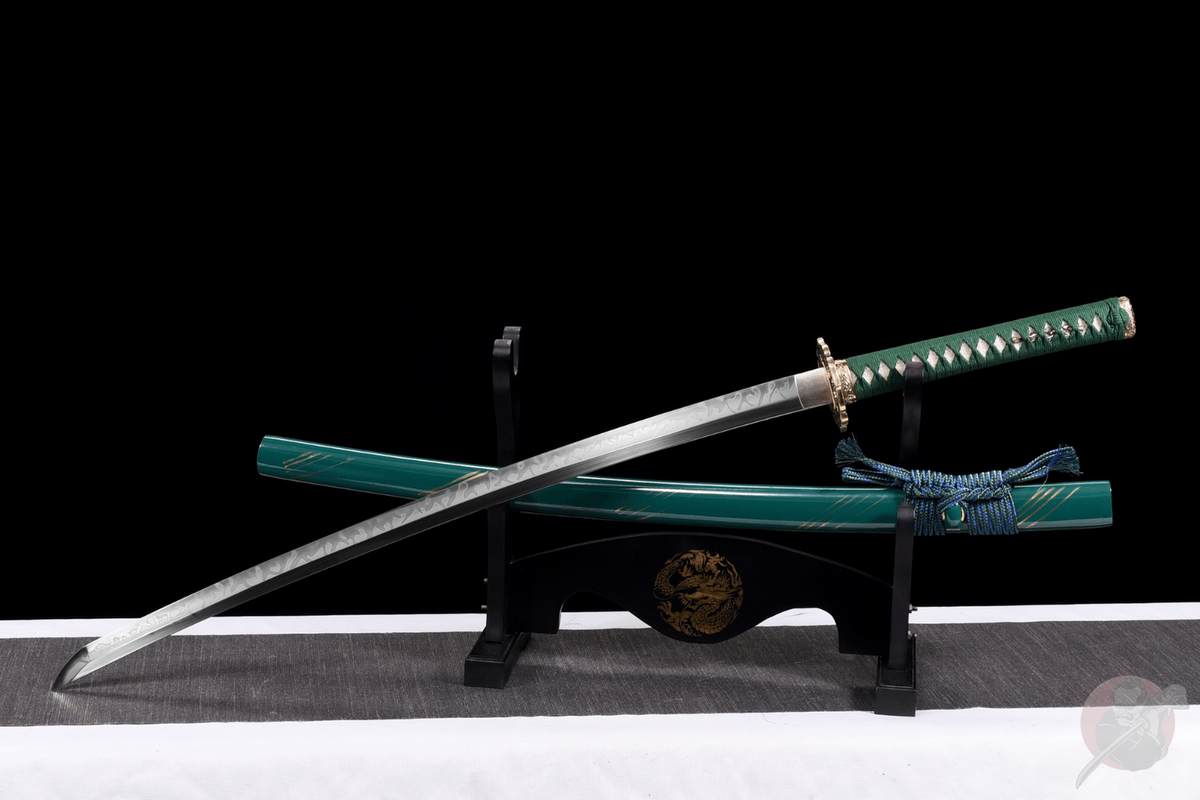 Emerarudo エメラルド Katana, T10 Steel, Claw Hamon – view 2