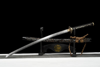 Akuma 悪魔 Katana – Damascus Steel, Black Sculpted Saya – view 3