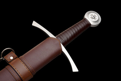 Iron Crown Longsword – Knightly Arming Sword – view 17